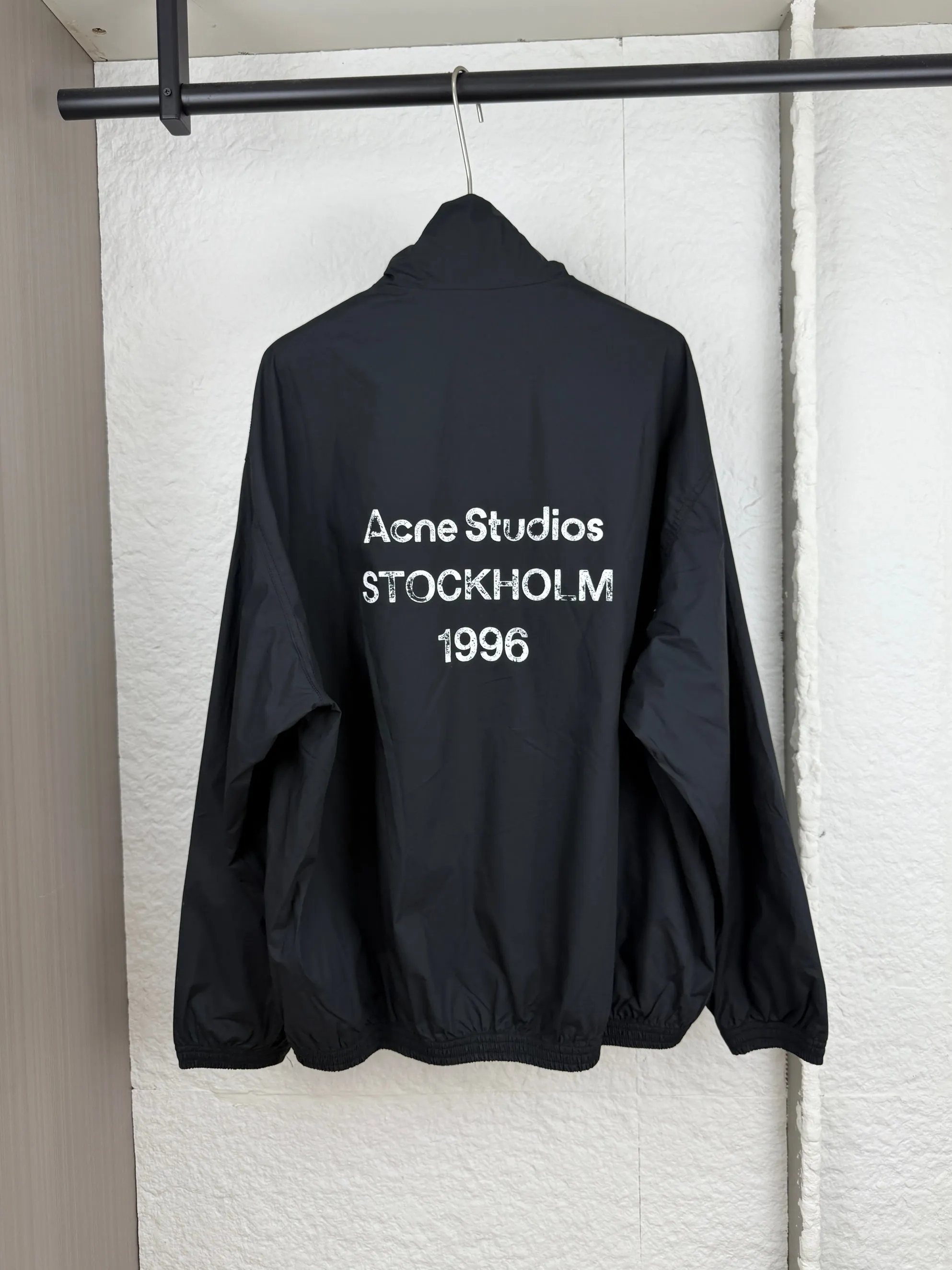 Acne Studios Series 40/42/44/46